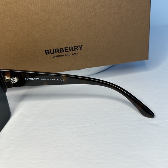 Burberry Sunglasses unisex  B-4291 3002/87 Dark Havana/Dark Grey 38-138-140 - Picture 16 of 17